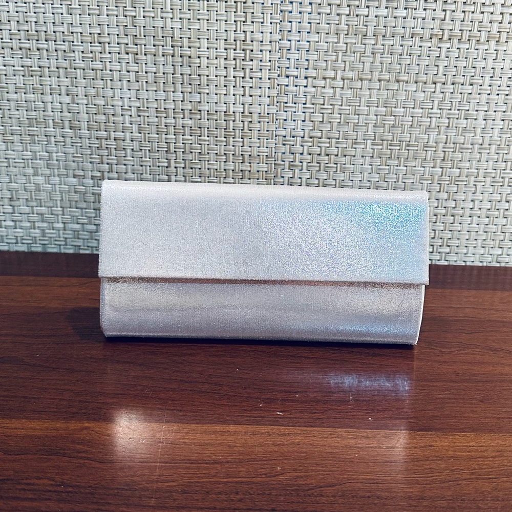 🌟HP🌟VTG Elegant Soft Gold Metallic Snap Clutch Evening Bag